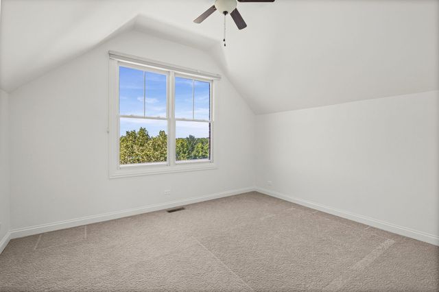 2064 Valor Court, Glenview, IL 60026