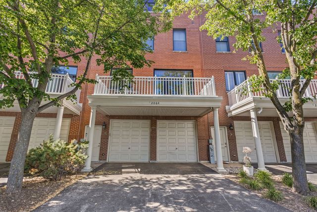 2064 Valor Court, Glenview, IL 60026
