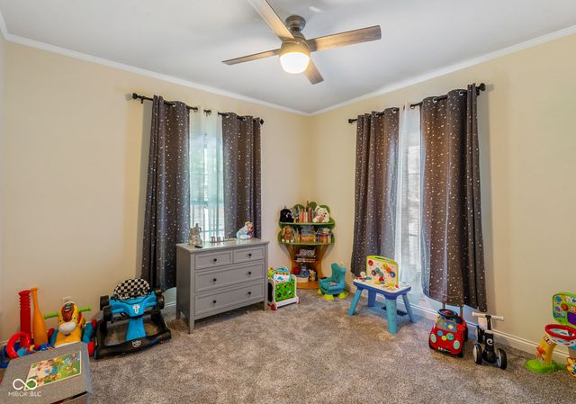 2545 Eisenhower Lane, Terre Haute, IN 47803