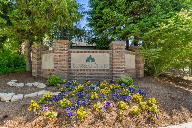 2545 Eisenhower Lane, Terre Haute, IN 47803