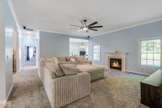 2545 Eisenhower Lane, Terre Haute, IN 47803