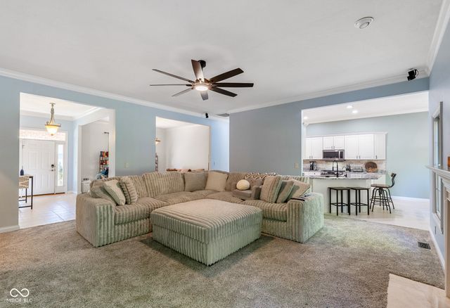 2545 Eisenhower Lane, Terre Haute, IN 47803
