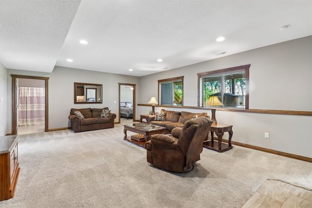 2008 NW Harvest Drive, Grimes, IA 50111