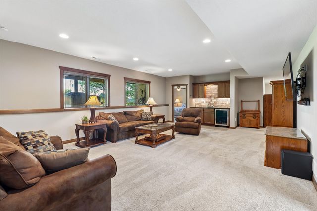 2008 NW Harvest Drive, Grimes, IA 50111