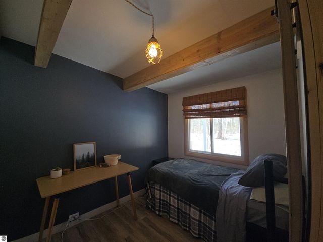 4390 S 37 Road, Cadillac, MI 49601