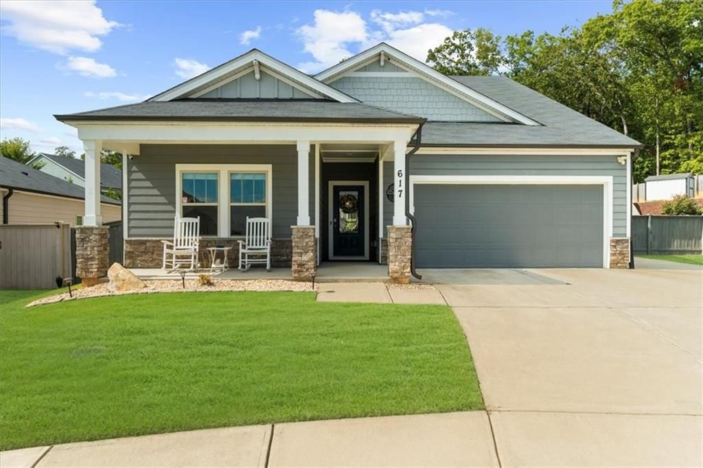 617 Valdosta Drive, Canton, GA 30114