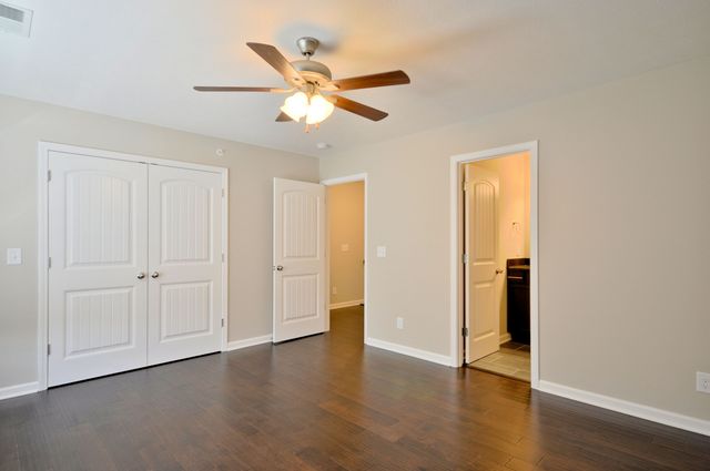 117 Melbourne Dr Apt A, Clarksville, TN 37043