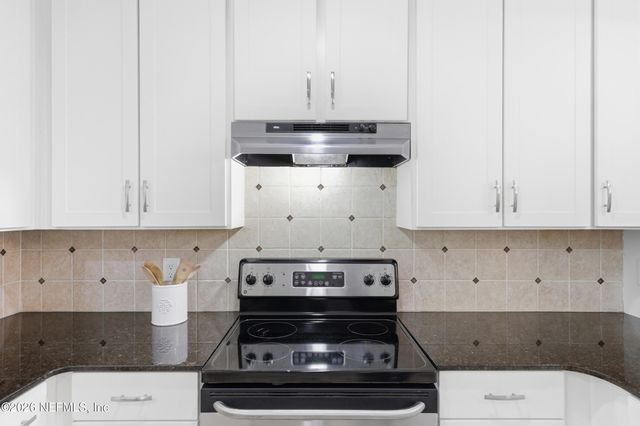 1524 SHIRL Lane, Jacksonville, FL 32207