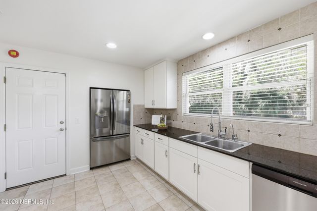 1524 SHIRL Lane, Jacksonville, FL 32207