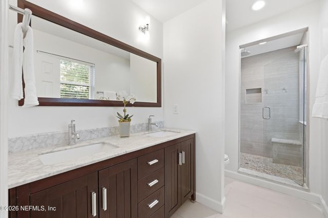 1524 SHIRL Lane, Jacksonville, FL 32207