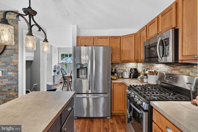 1114 SURREY AVE, Millville, NJ 08332