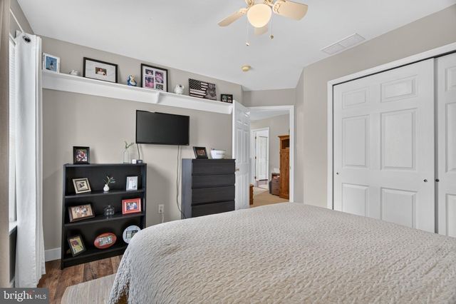 1114 SURREY AVE, Millville, NJ 08332