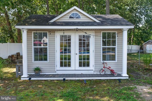 1114 SURREY AVE, Millville, NJ 08332