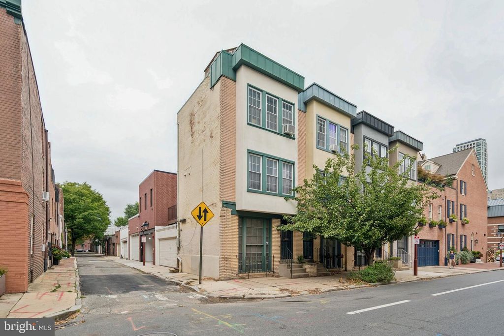 412 S 7TH ST, PHILADELPHIA, PA 19147 — photo 3