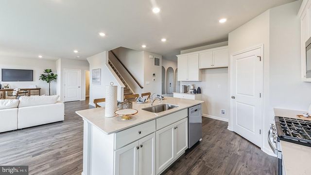 449 LIBERTY TRAIL, Sellersville, PA 18960