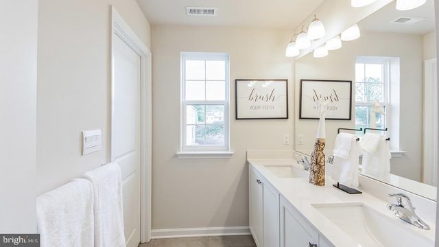 449 LIBERTY TRAIL, Sellersville, PA 18960