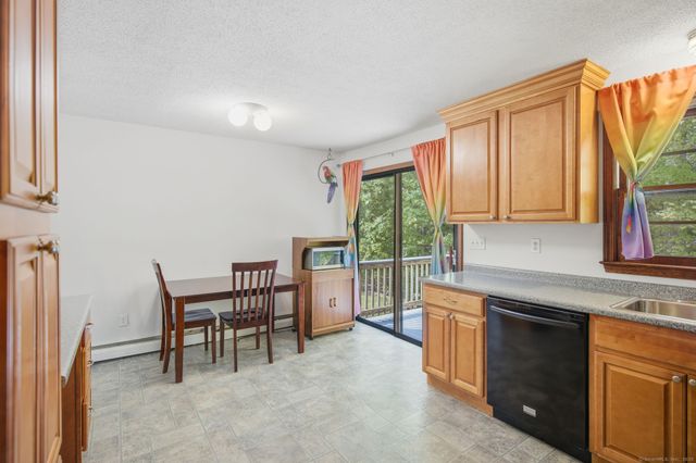 245 Cavan Lane, Glastonbury, CT 06033