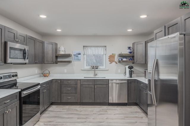 1983 CHENA POINT AVENUE, Fairbanks, AK 99709