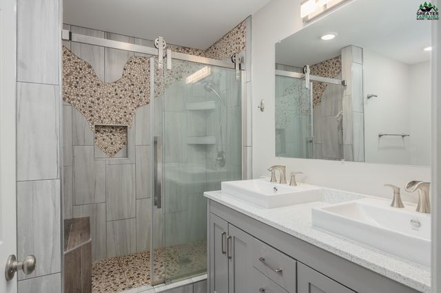 1983 CHENA POINT AVENUE, Fairbanks, AK 99709