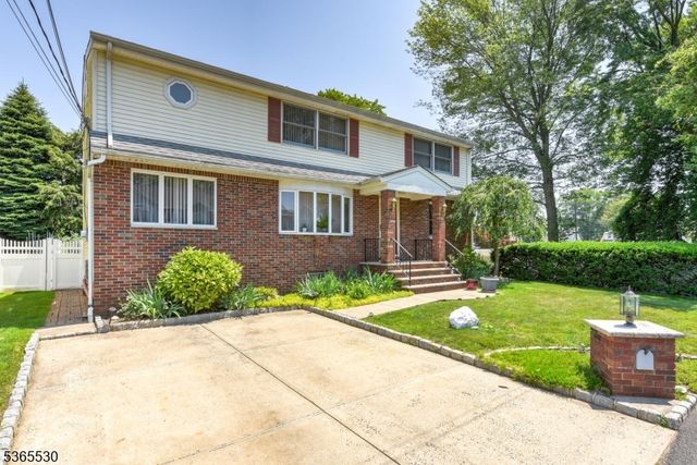 72 S 20Th St, Kenilworth Boro, NJ 07033