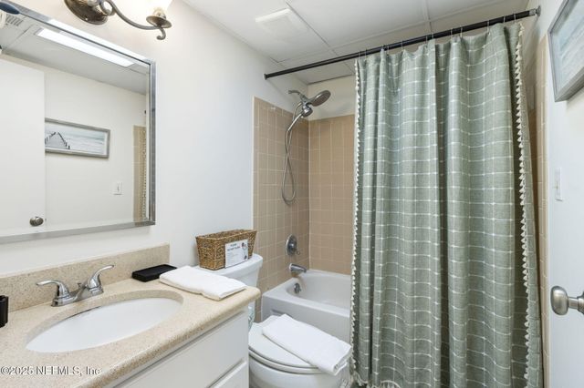 3350 S FLETCHER Avenue S E3, Fernandina Beach, FL 32034