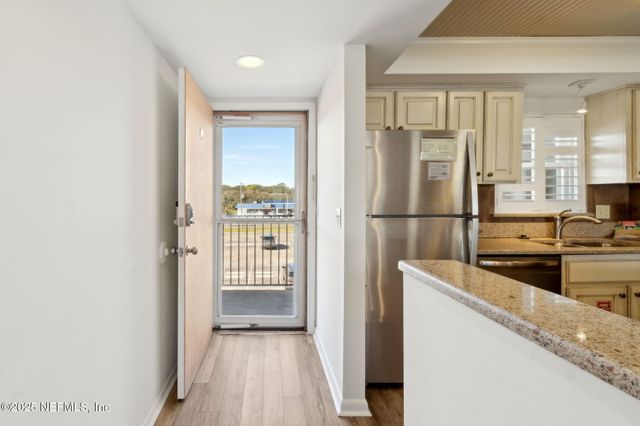 3350 S FLETCHER Avenue S E3, Fernandina Beach, FL 32034