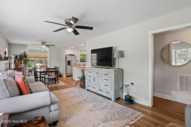 200 Dewitt Street, Jacksonville, NC 28540
