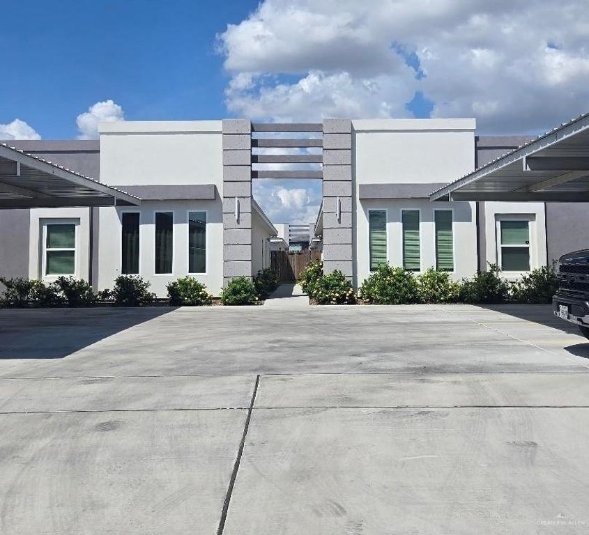 4905 N Dahlia Street, Pharr, TX 78577