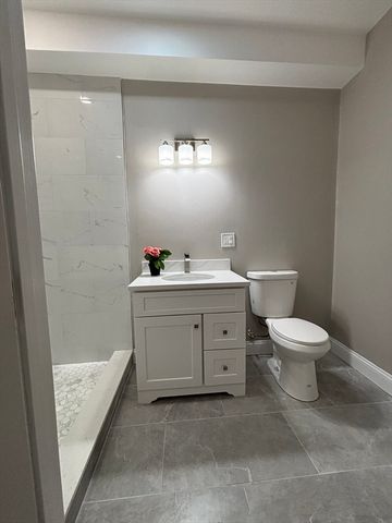 13 Nahant Street 2D, Lynn, MA 01902