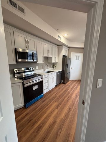 13 Nahant Street 2D, Lynn, MA 01902