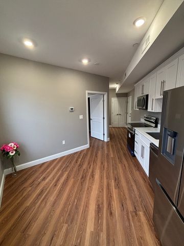 13 Nahant Street 2D, Lynn, MA 01902