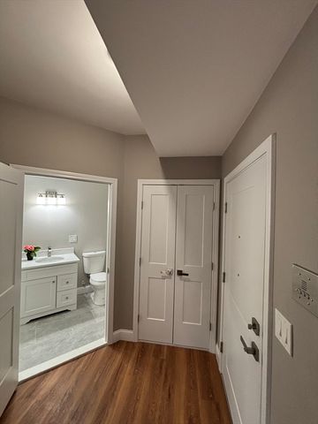 13 Nahant Street 2D, Lynn, MA 01902