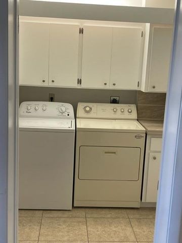 3516 Whitehall Drive 303, West Palm Beach, FL 33401