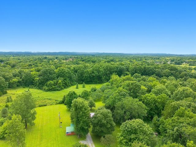 2299 Old Farmington Rd, Lewisburg, TN 37091