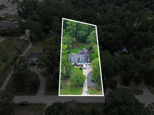 29818 E Hawthorne Drive, Spring, TX 77386