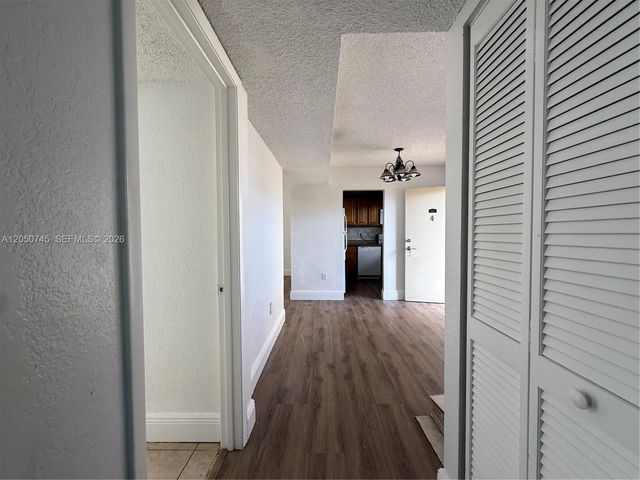 13100 SW 92nd Avenue APH7, Miami, FL 33176