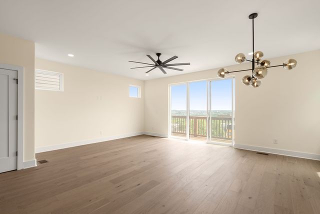 2156 Summitt Ave, Nashville, TN 37218