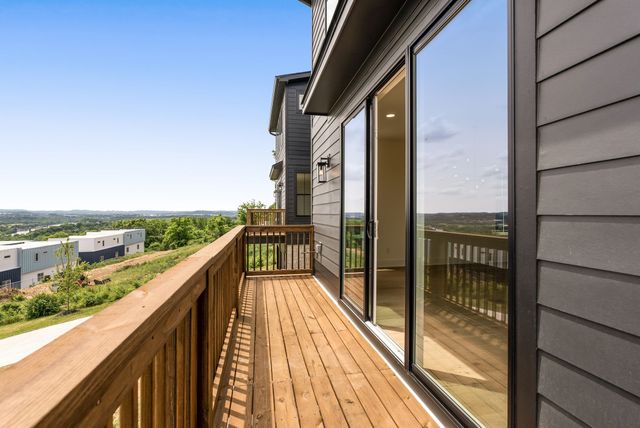 2156 Summitt Ave, Nashville, TN 37218