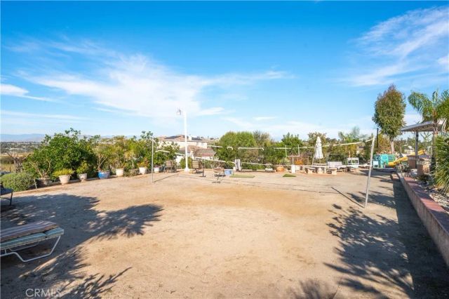 18566 Hawkhill, Perris, CA 92570