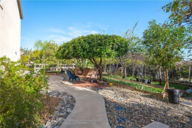 18566 Hawkhill, Perris, CA 92570