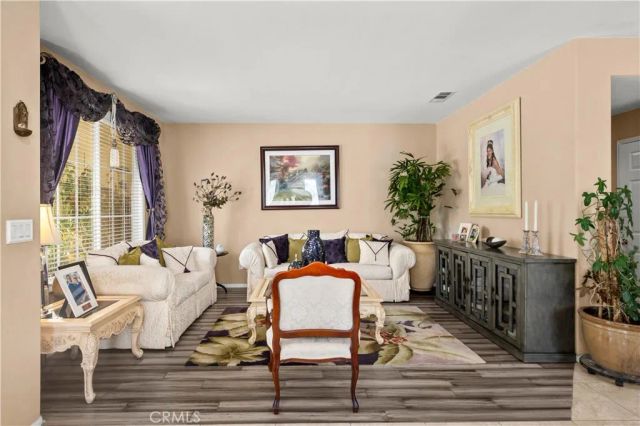 18566 Hawkhill, Perris, CA 92570