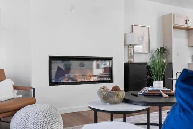 848 S Somerset Drive, Springfield, MO 65802