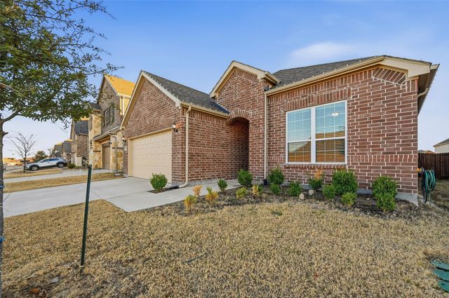 956 Manuel Drive, Fate, TX 75087