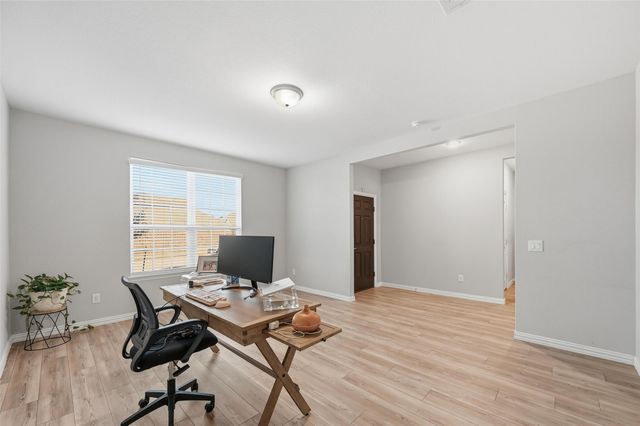 956 Manuel Drive, Fate, TX 75087