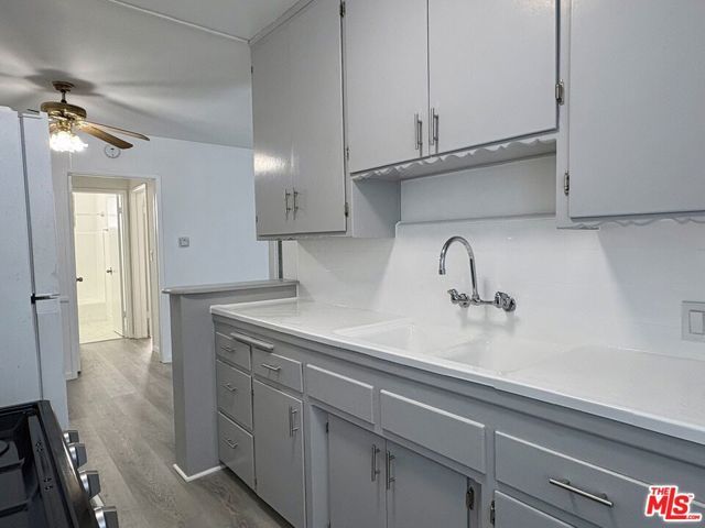 1010 N Stanley Avenue 8, Los Angeles, CA 90046