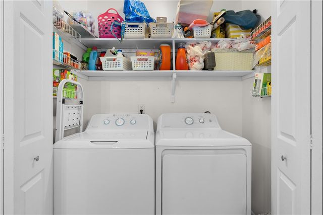 1407 Airline Drive B, College Station, TX 77845