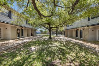 1407 Airline Drive B, College Station, TX 77845