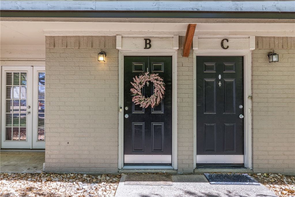1407 Airline Drive B, College Station, TX 77845 — photo 2