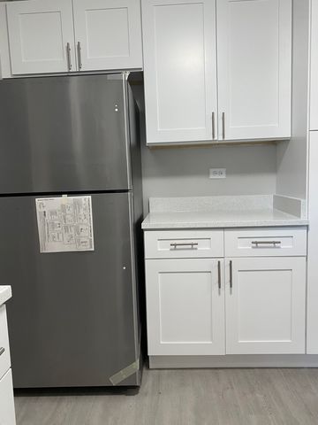 16236 Spaulding Avenue, Markham, IL 60428