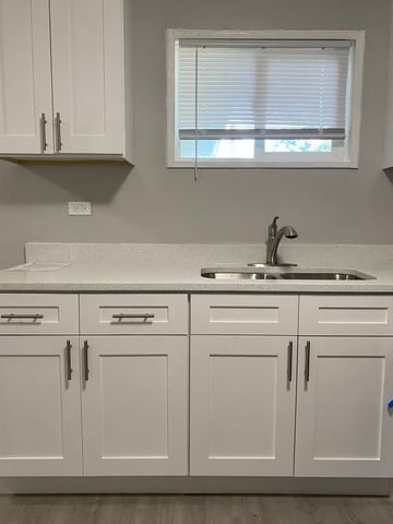 16236 Spaulding Avenue, Markham, IL 60428